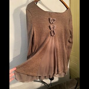 Bows in the back sweater